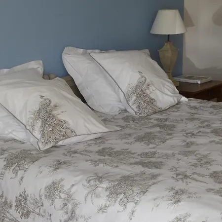 La Petite Lande לינה וארוחת בוקר Ménil