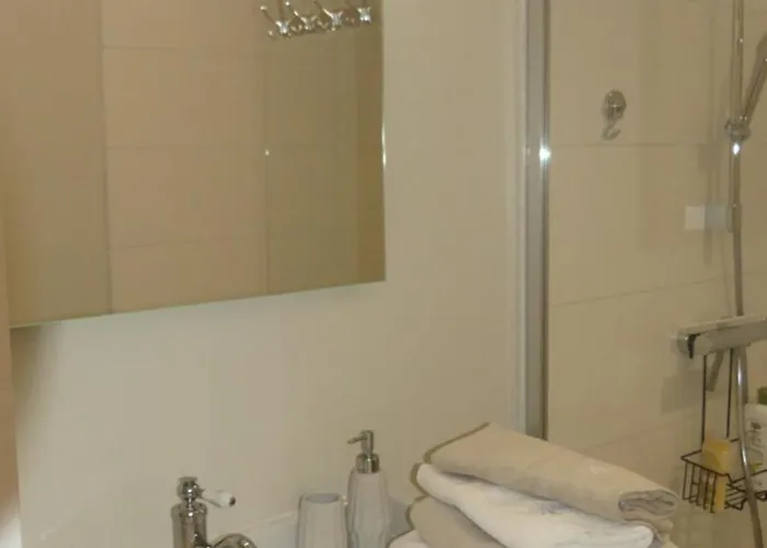 La Petite Lande Couette-café Ménil